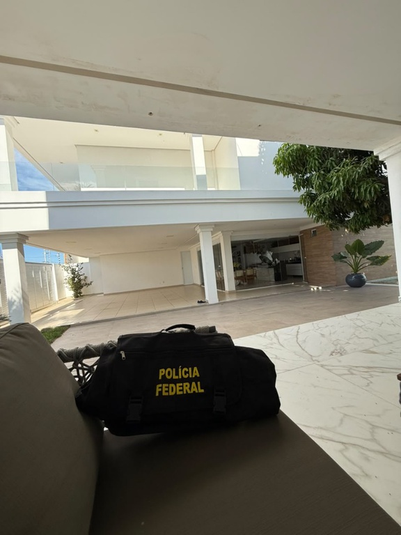 Polícia Federal deflagra Operação Lastro em Sousa para investigar financiamento irregular de campanha