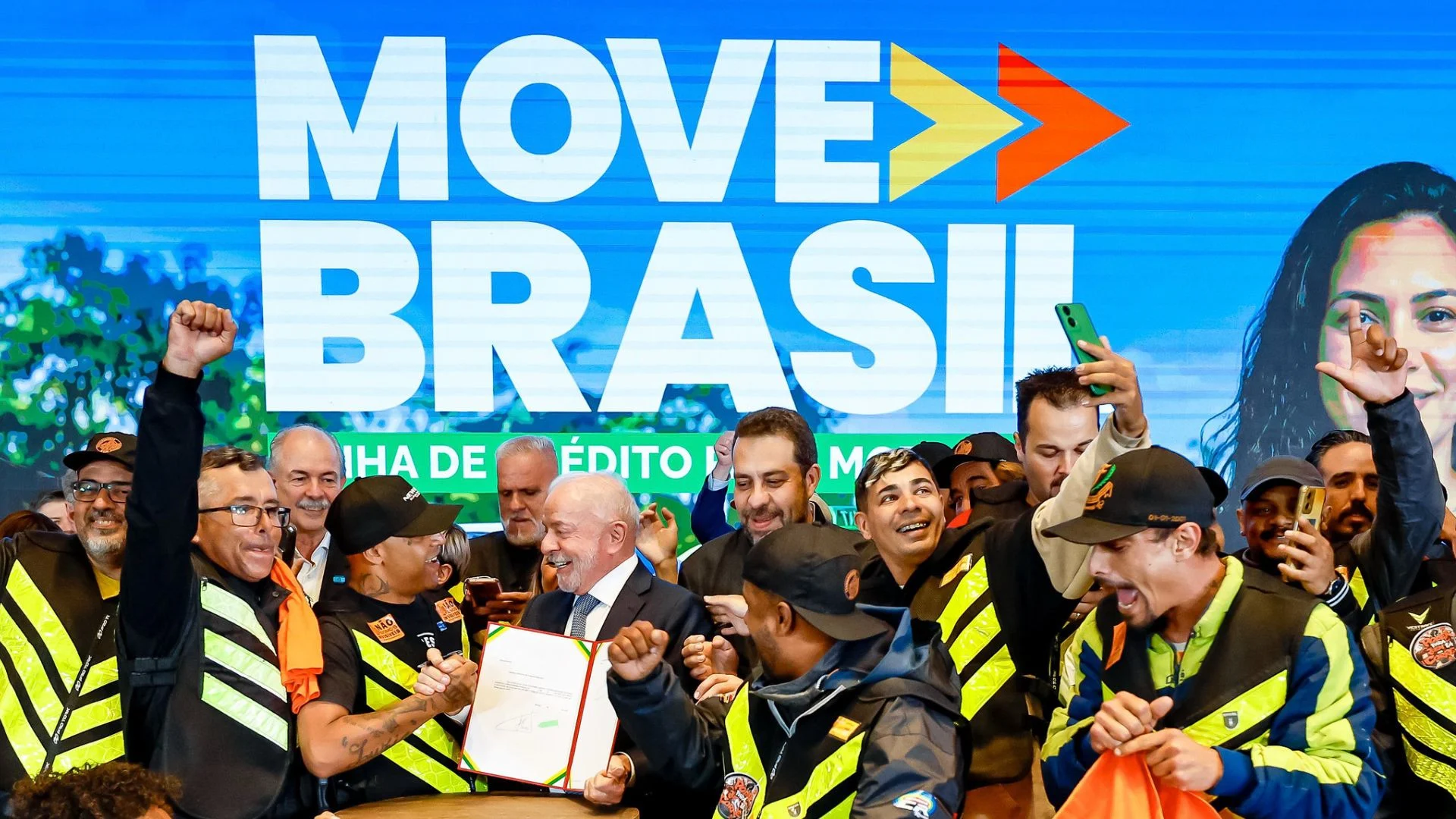 Lula sanciona expansão do Move Brasil e teto para compra de veículos sobe para R$ 200 mil