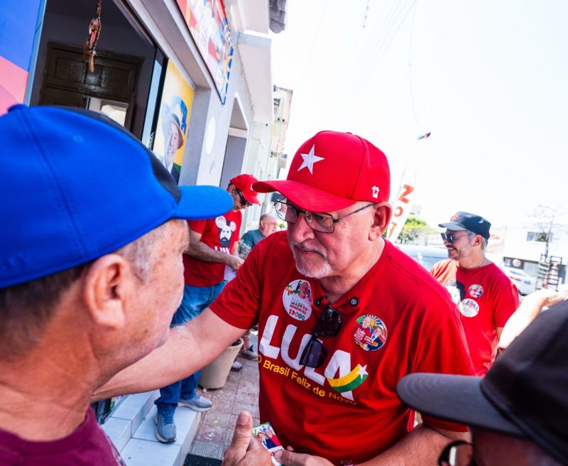marcos henriques vereador inaugura comitê de lula em itaporanga