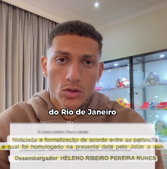 Richarlison apresenta documentos de compra de ilha em Angra dos Reis, cobra devolução e cita contato com Flávio Bolsonaro