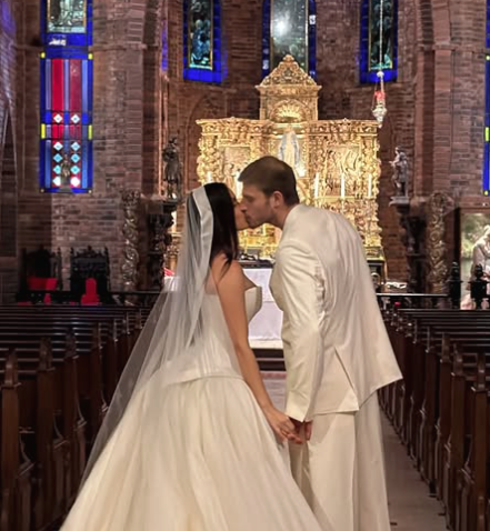 Juliette e Kaique Cerveny celebram casamento religioso em Recife