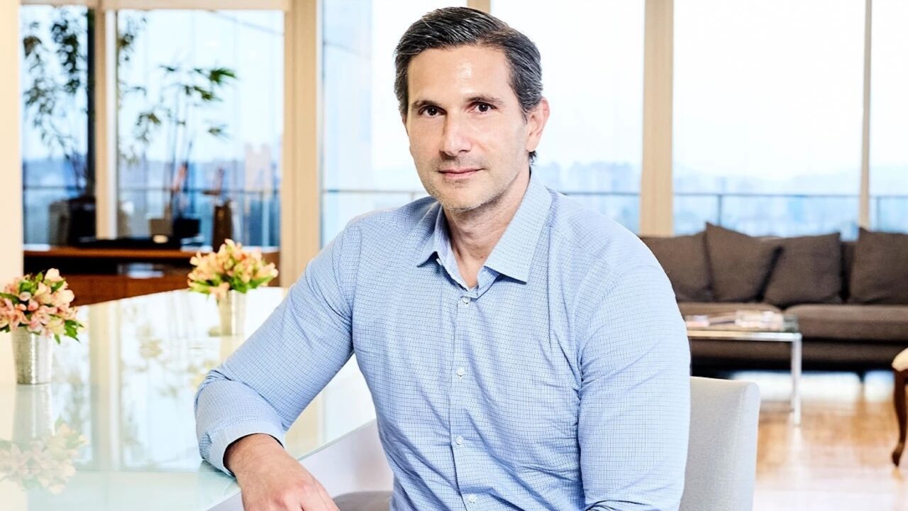 Frederic Kachar, ex-diretor-geral de Mídia Impressa e Rádio do Grupo Globo, citado em mensagens com Daniel Vorcaro.