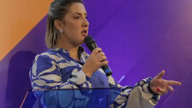 Fala de economista de Flávio sobre trocar servidores por IA gera polêmica nas redes. Veja no WSCOM